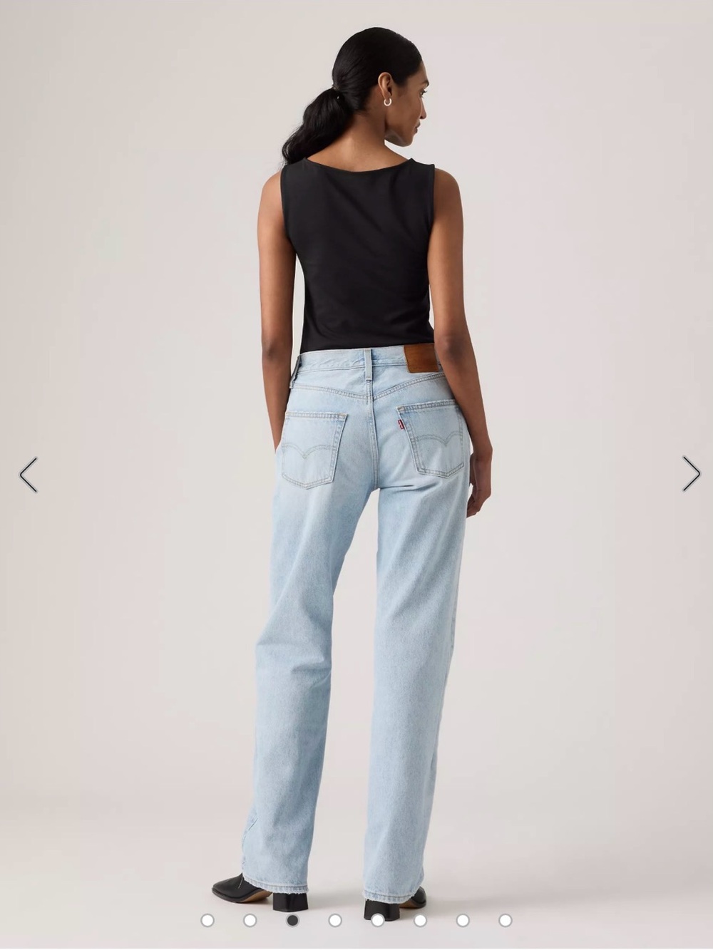 Classic mid-rise, loose and straight fit - Picture 2 of 4